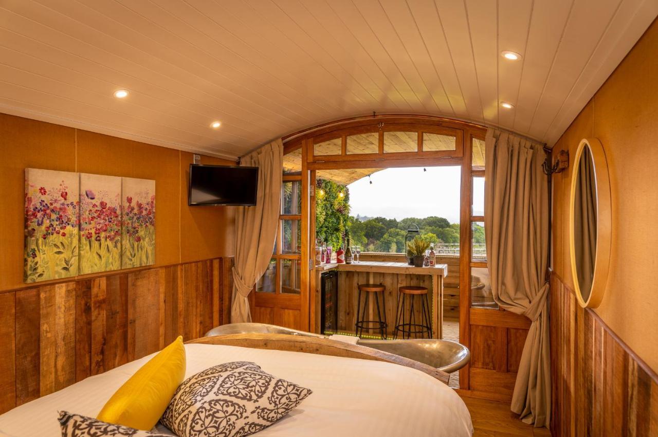 דירות וורצ'סטר Ashwood Shepherd Hut -Ockeridge Rural Retreats מראה חיצוני תמונה